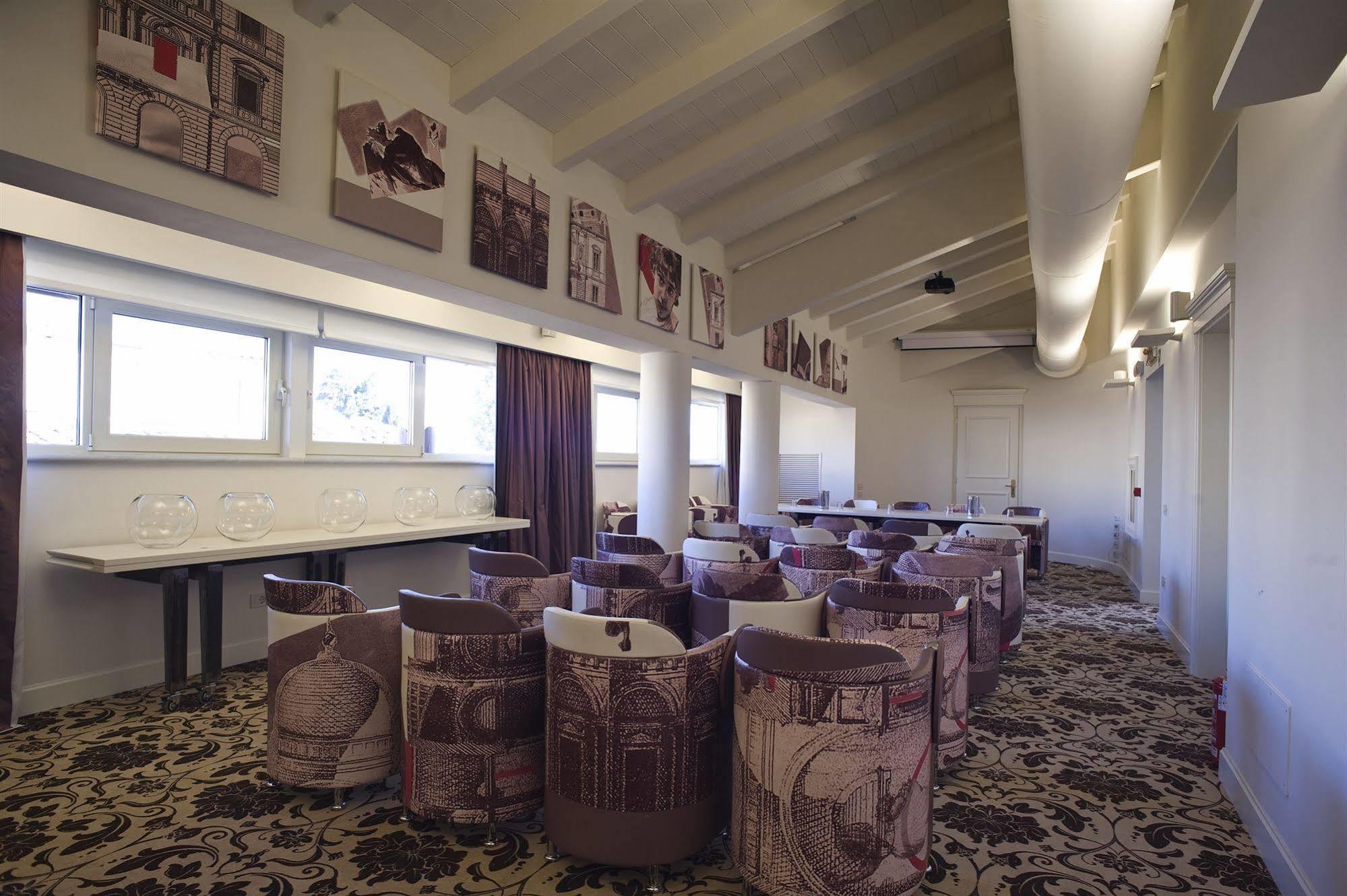 Hotel Armonia Pontedera Eksteriør bilde